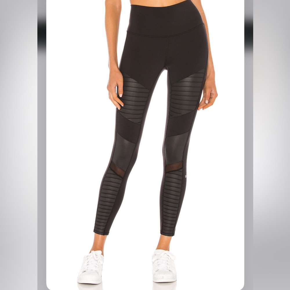 Alo Yoga Moto Leggings